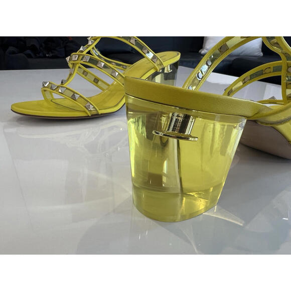 $1150 VALENTINO Garavani Platinum Rockstud Open Toe Plexi Heel Sandals Size 42 - Picture 6 of 16